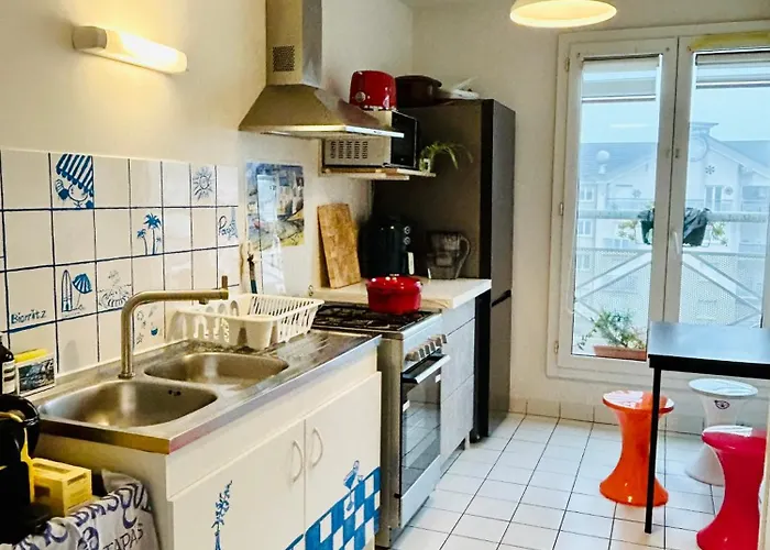 Jolie Chambre 3Minutes De La Gare Rer A