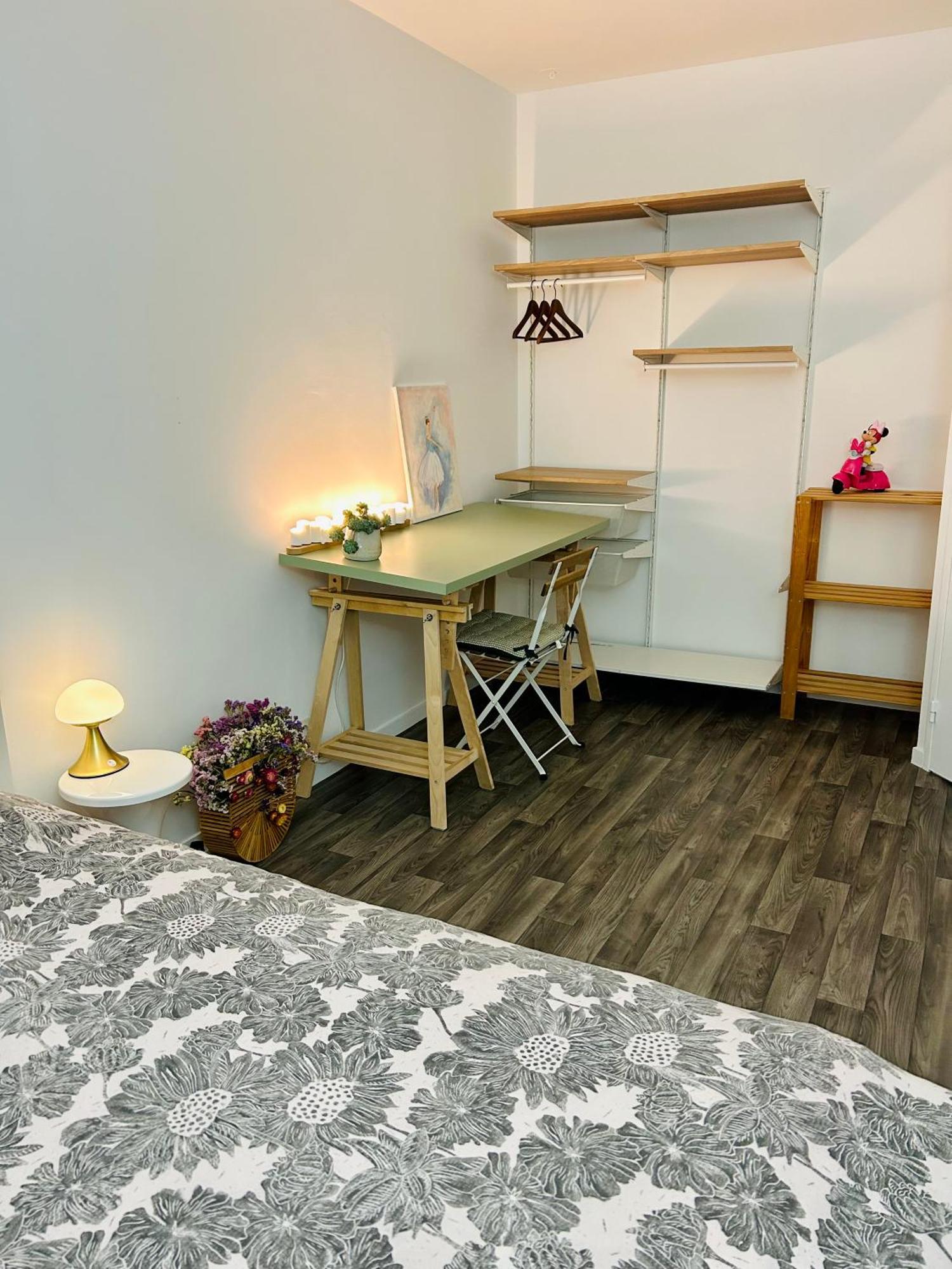 Jolie 3minutes De La Gare Rer A Apartment